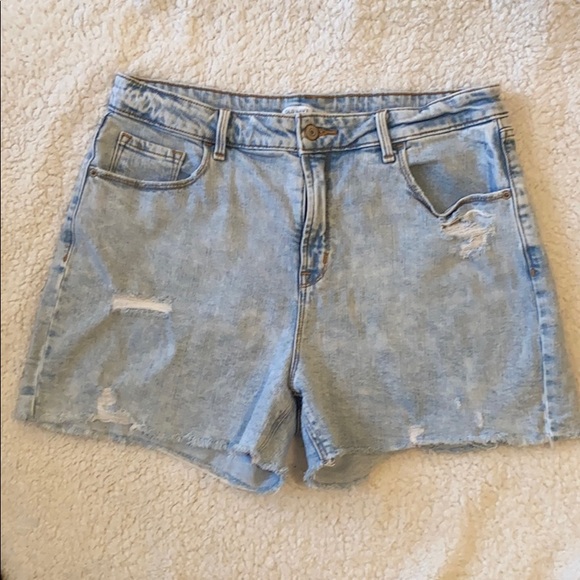 Old Navy Pants - Old Navy High Rise Distressed Women’s Denim Shorts